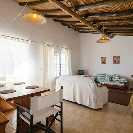 Kır Evi Quinta Do Lagar - By Portugalferias