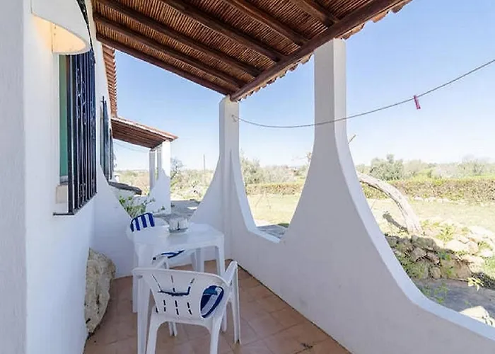 Quinta Do Lagar - By Portugalferias *