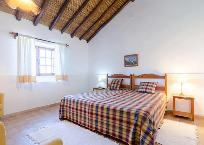 Quinta Do Lagar - By Portugalferias カントリーハウス